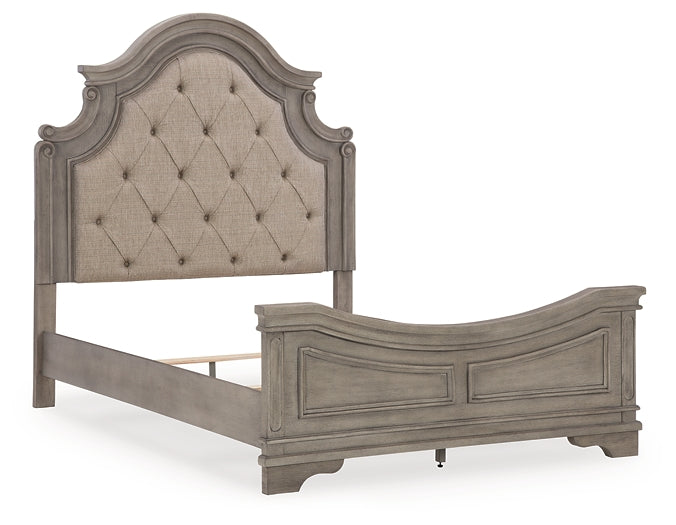 Lodenbay Queen Panel Bed with Mirrored Dresser