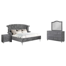 Load image into Gallery viewer, Deanna 4-piece California King Bedroom Set Grey

